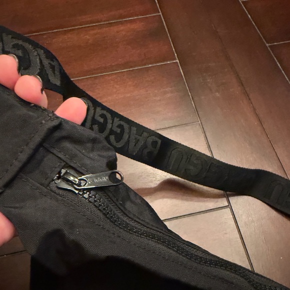 Black Baggu Shoulder Bag - Picture 2 of 4